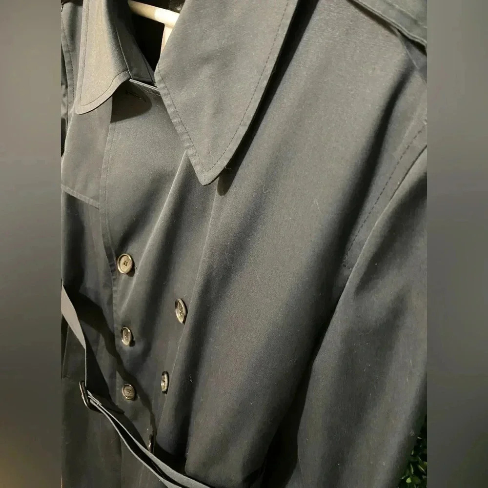 NWOT Vintage London Fog Trench Coat with Removable Insert - Size 44 Regular - Picture 2 of 12